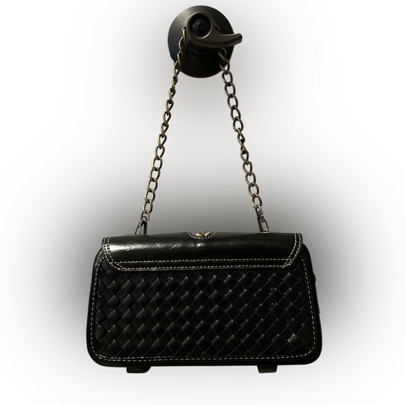 EUC Black Quilted Chain Bag - Picture 2 of 10